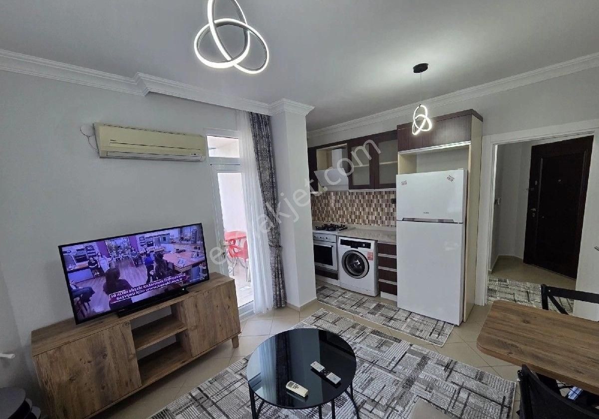 Konyaaltı Limanda Havuzlu 1+1 Eşyalı Kiralık Daire - Görsel 20