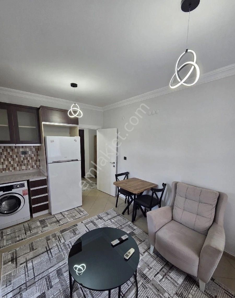 Konyaaltı Limanda Havuzlu 1+1 Eşyalı Kiralık Daire - Görsel 23
