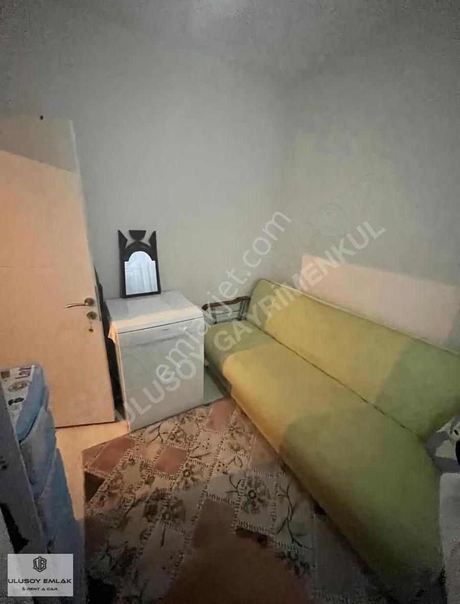 Ahatlıda 2+2 (2 Tane 1+1 Eşyalı )katta Asansörlü Satılık Daire