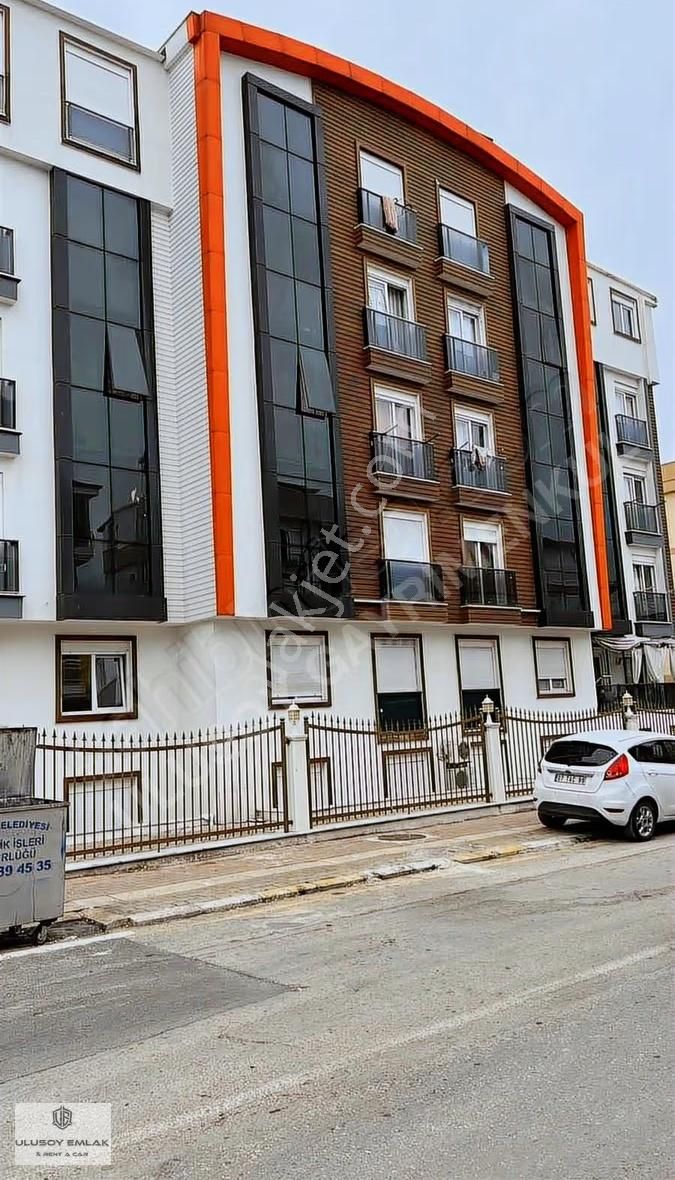 Ulusoy Caddesinde Eşyalarıyla Satılık 2+0 Daire