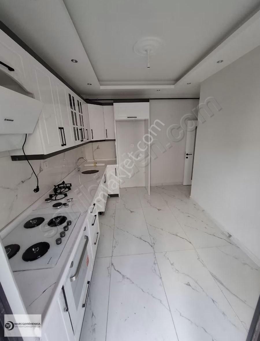 Paşaalanında Karizma Yakını Kiralık Sıfır 2+1 Daire - Görsel 23