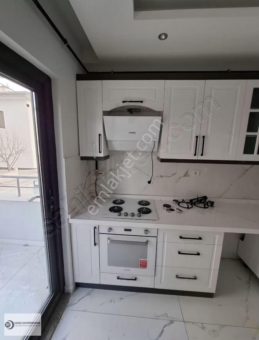 Paşaalanında Karizma Yakını Kiralık Sıfır 2+1 Daire - Görsel 25