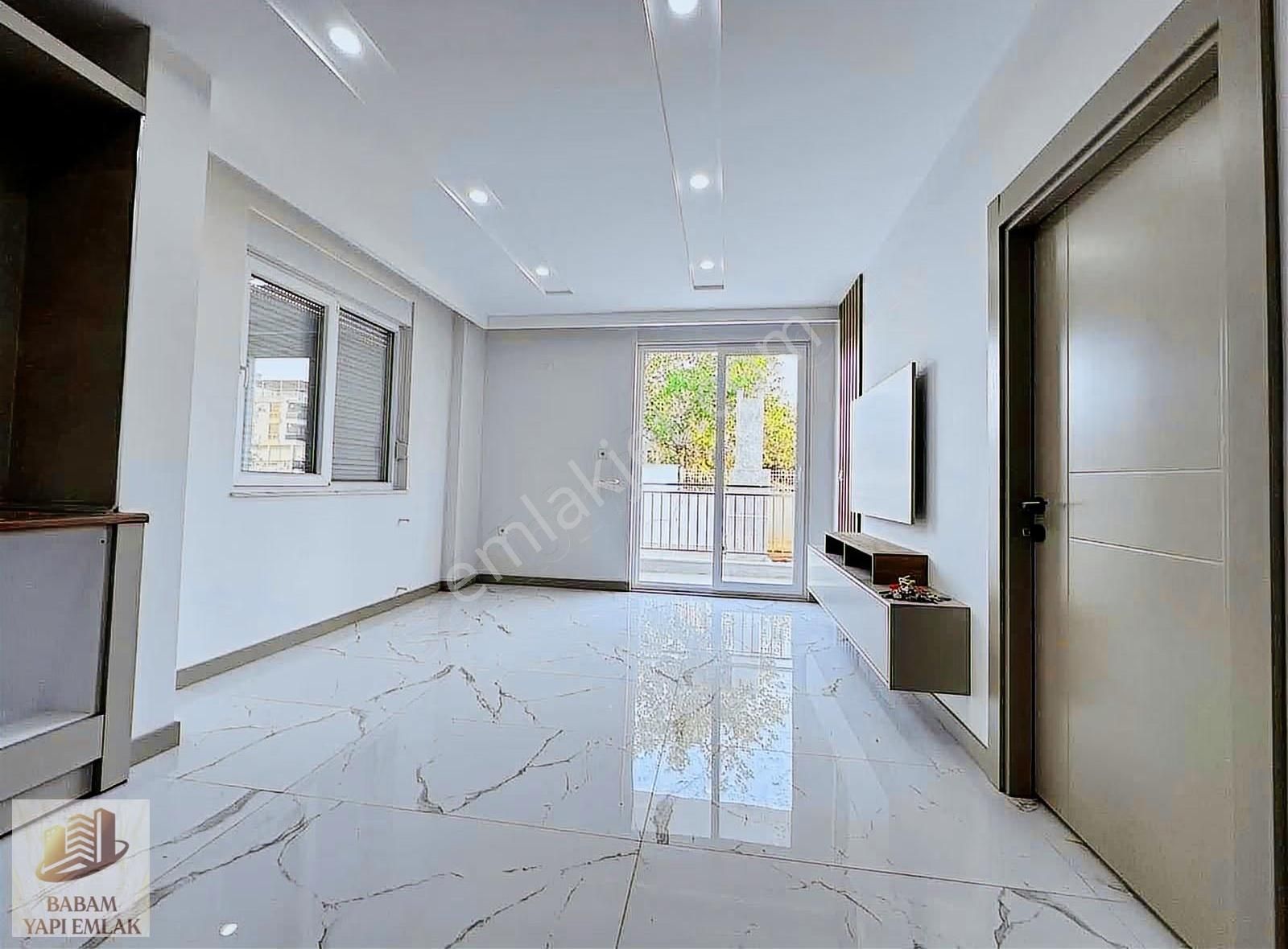 Aydoğmuşta Sıfır Havuzlu Site İçi Arakat Modern 1+1 Lüx Daire !! - Görsel 2