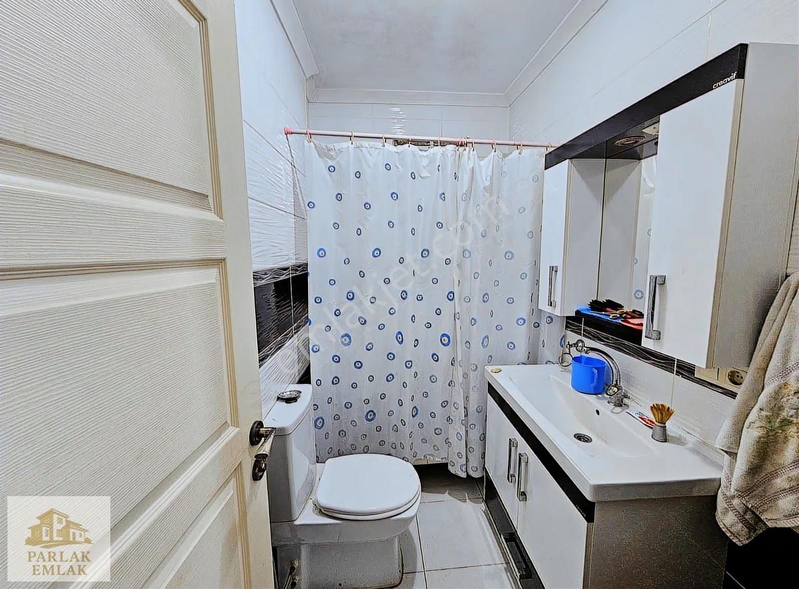 Ümraniye İnkılap Mh. 2+1 10 Yıllık Binada Fırsat Ara Kat Daire - Görsel 13