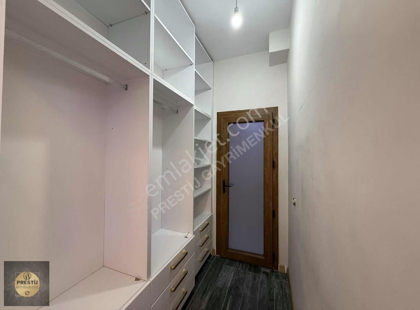 T. Durağı Yakın Mesafede Saylak İnş. Kalitesi İle Kiralık Daire - Görsel 9