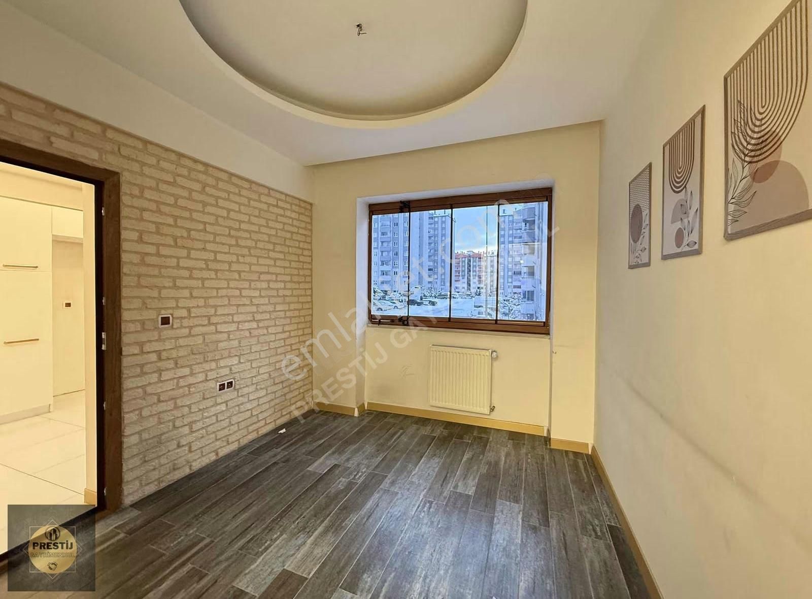 T. Durağı Yakın Mesafede Saylak İnş. Kalitesi İle Kiralık Daire - Görsel 4