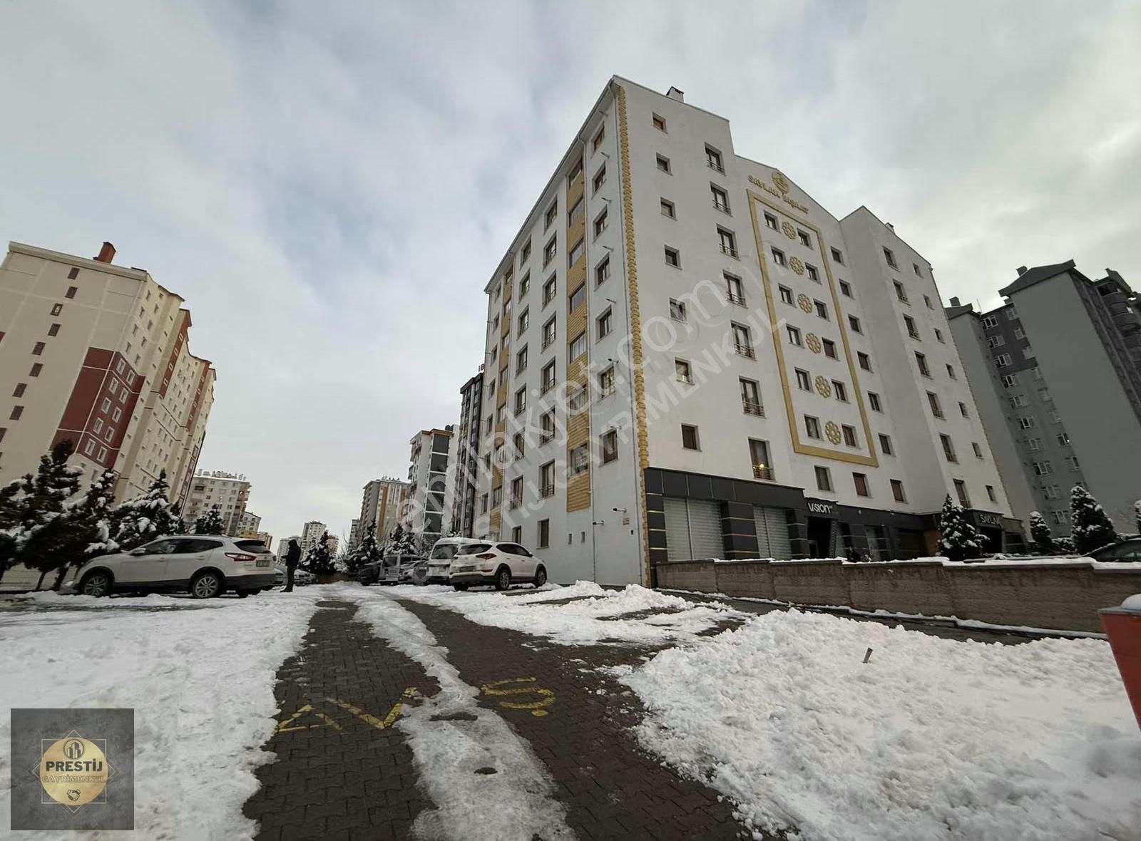 T. Durağı Yakın Mesafede Saylak İnş. Kalitesi İle Kiralık Daire - Görsel 19