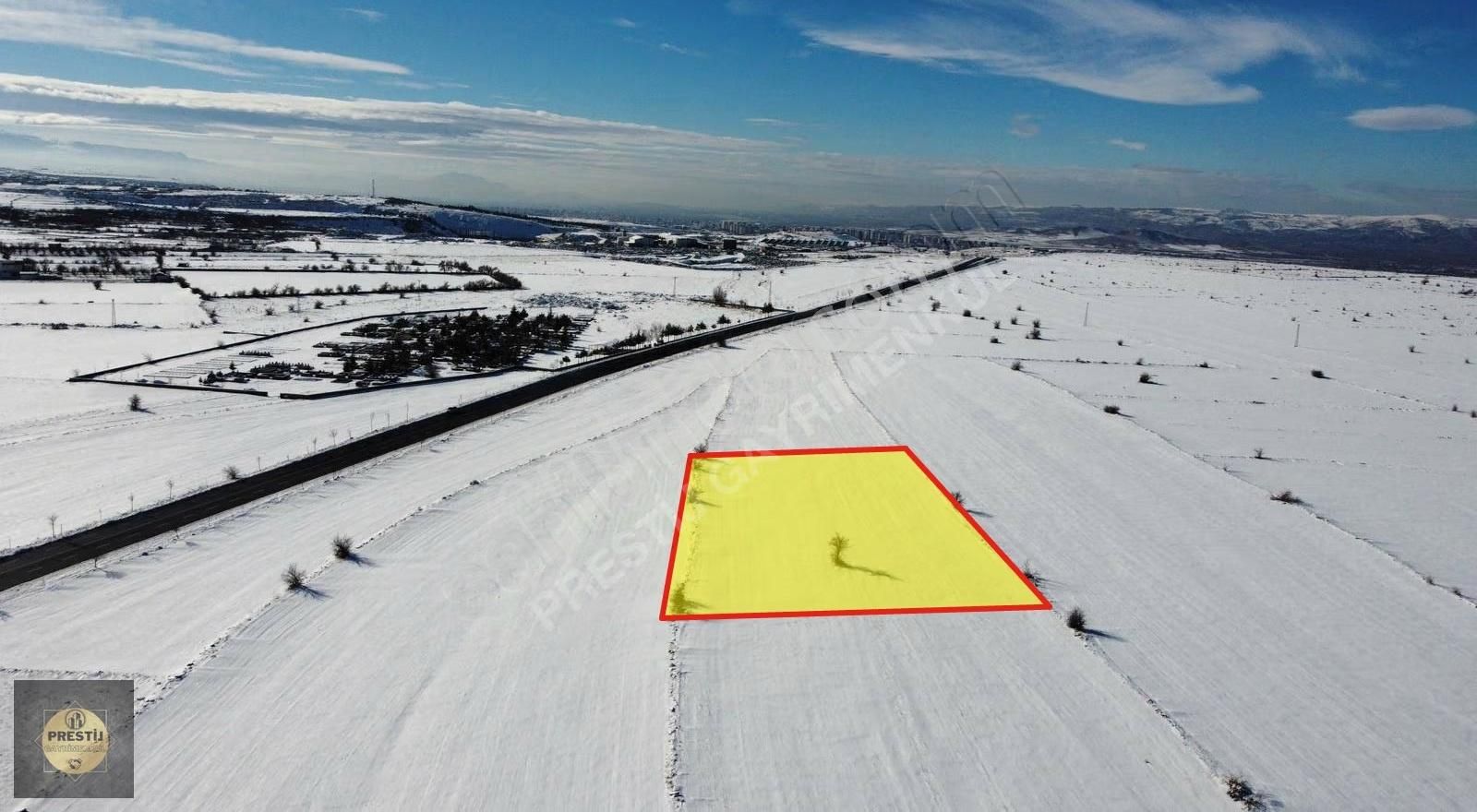 Turan Mh. Ana Cadde Üzeri Yeri Düzlük 1045 M2 Temiz Parsel - Görsel 4