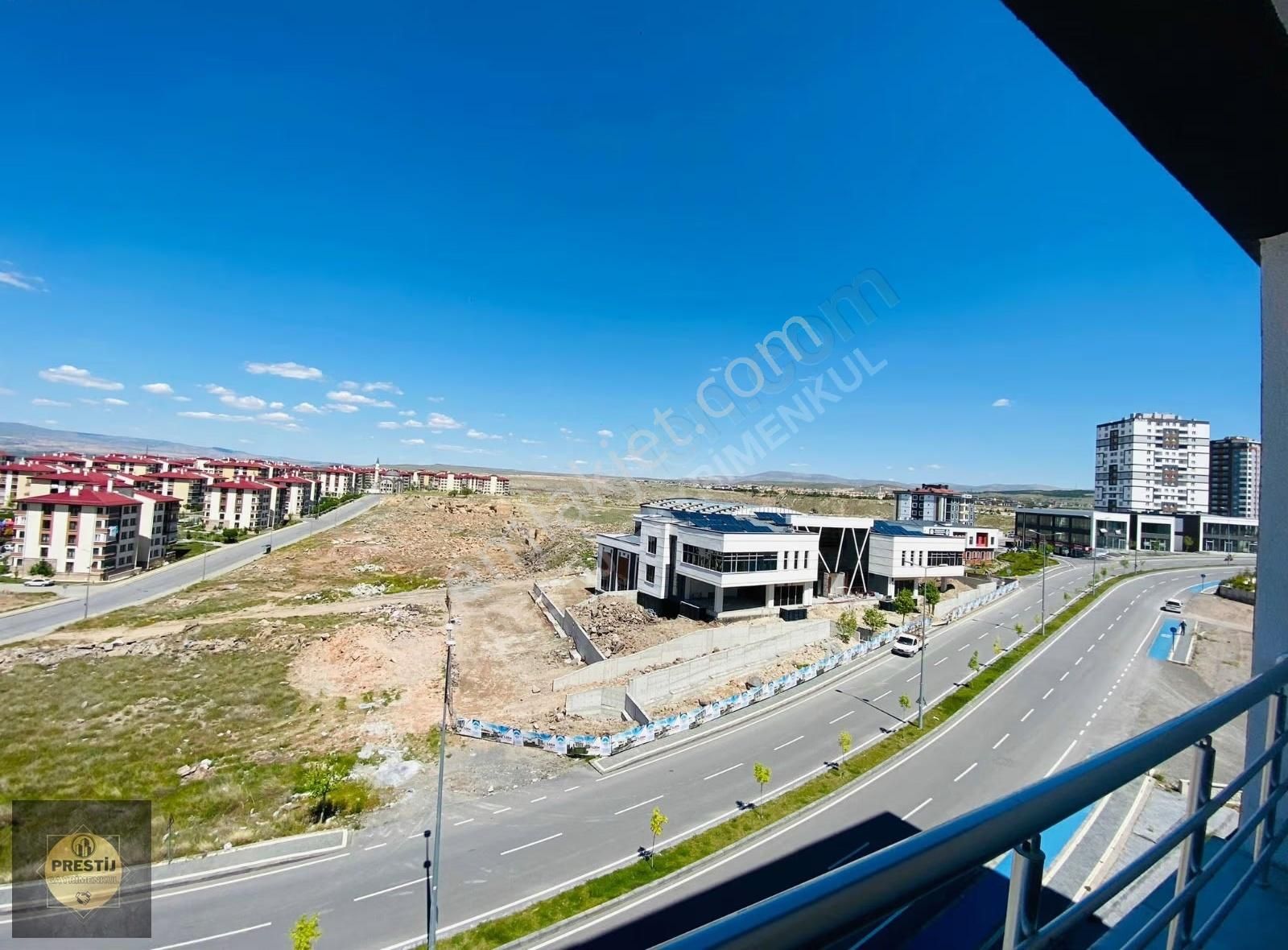 Mükemmel Konumlu Hemen Oturulur 3+1 Ebv. Banyolu Meskenli Daire - Görsel 6