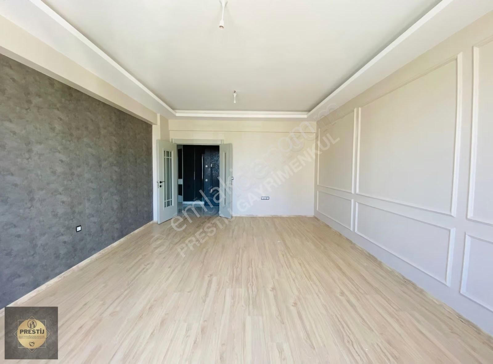 Mükemmel Konumlu Hemen Oturulur 3+1 Ebv. Banyolu Meskenli Daire - Görsel 5