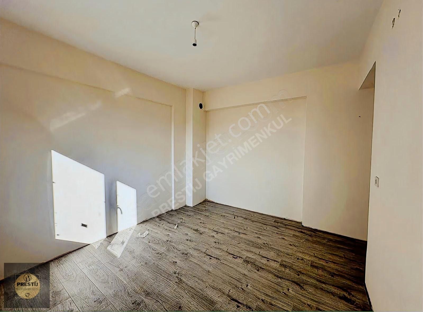 Serket'te Meskenli Bağımsız Mutfaklı Satılık Lüx Daireler - Görsel 6