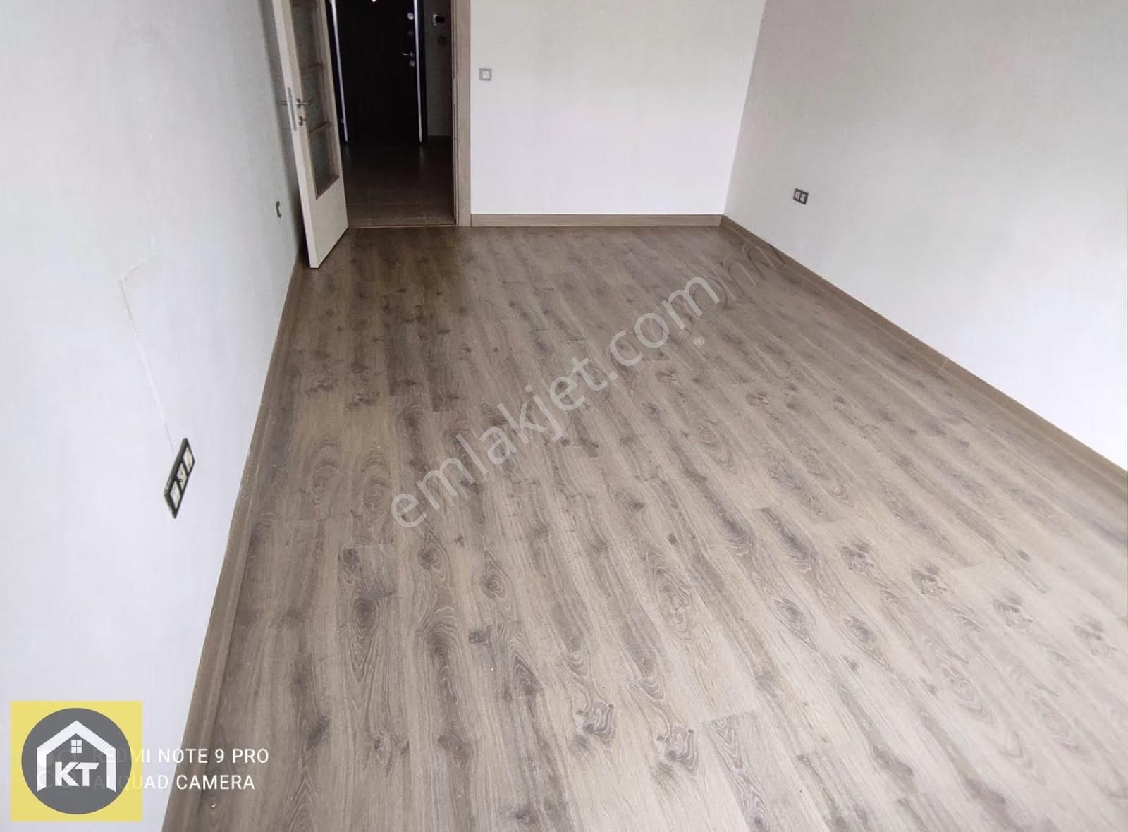 K.topçu'dan Toki'de 2+1 97m2 2.kat Cam Balkon Vestiyer Yapılı - Görsel 17