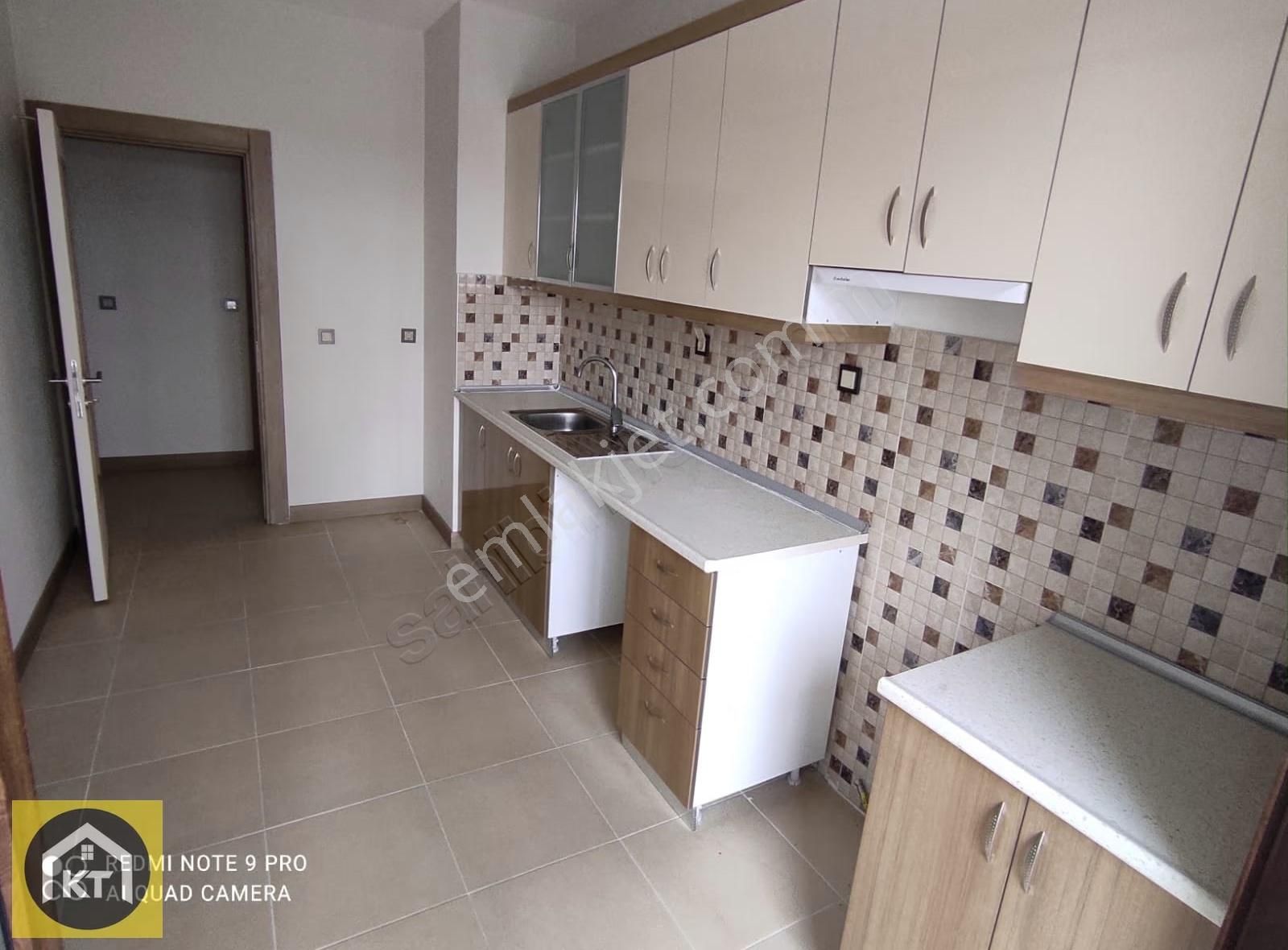 K.topçu'dan Toki'de 2+1 97m2 2.kat Cam Balkon Vestiyer Yapılı - Görsel 23