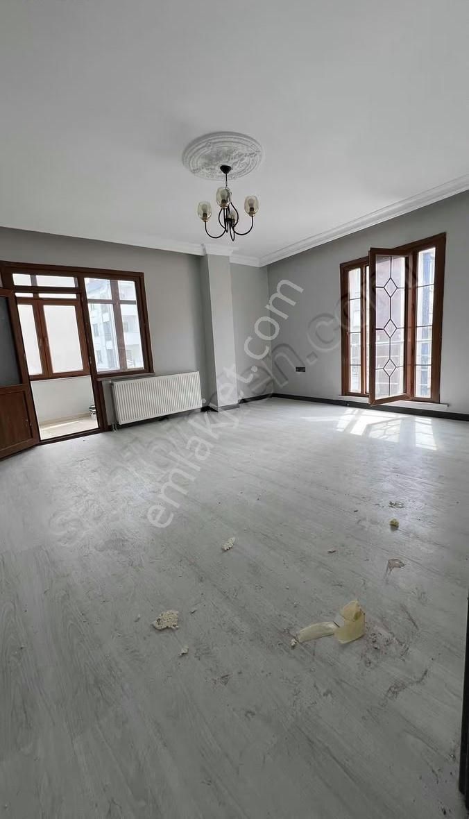 Armavutköy Merkz 200 M2 Krediye Uygun Satılık Dubleks Daire