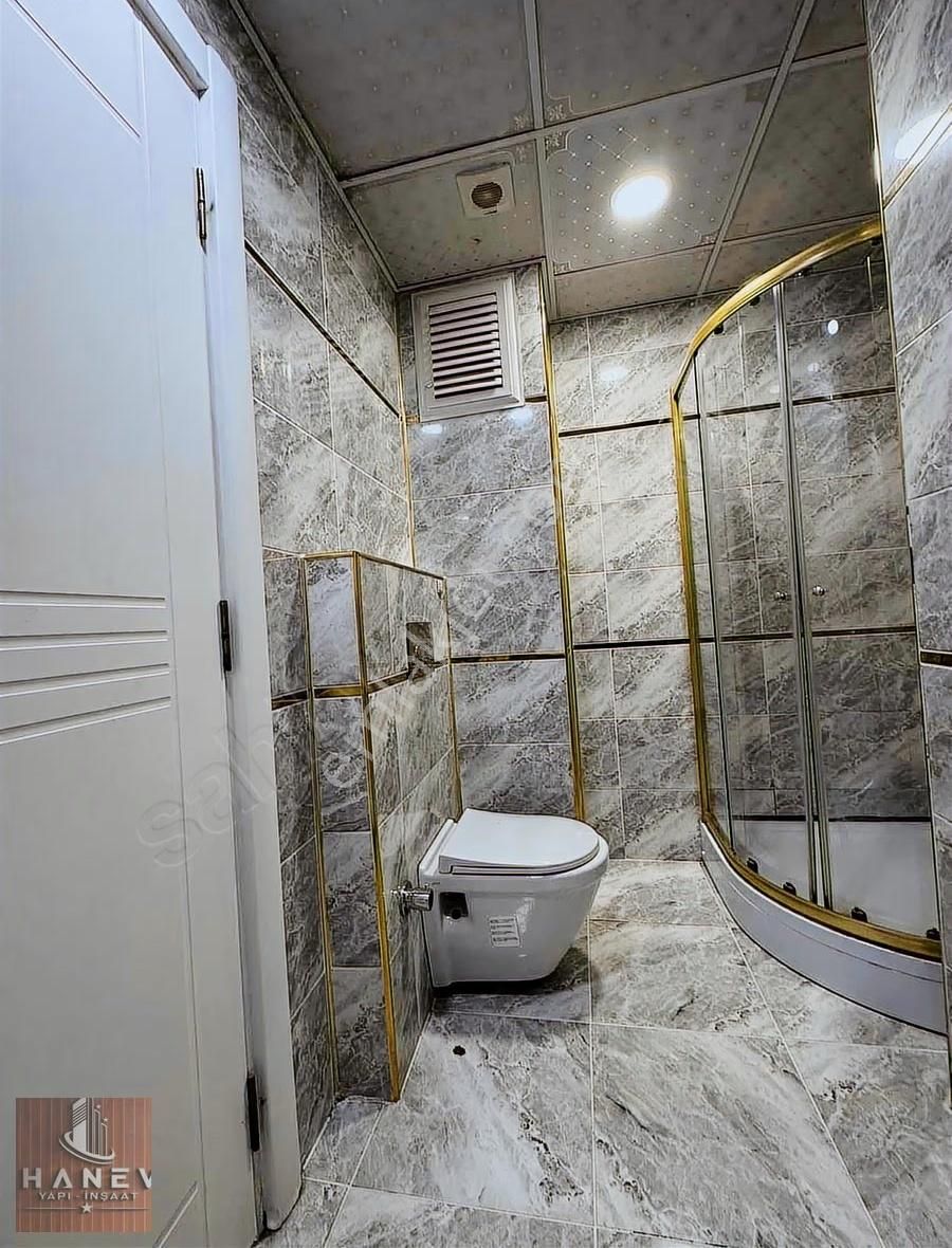 Caddeye Yakın Full Dekorlu Çift Cephe Yönde Satılık Daire - Görsel 2