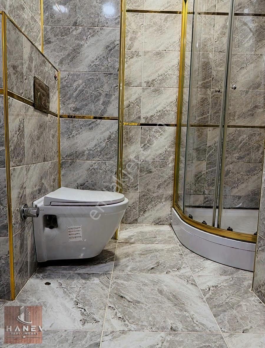 Caddeye Yakın Full Dekorlu Çift Cephe Yönde Satılık Daire - Görsel 6