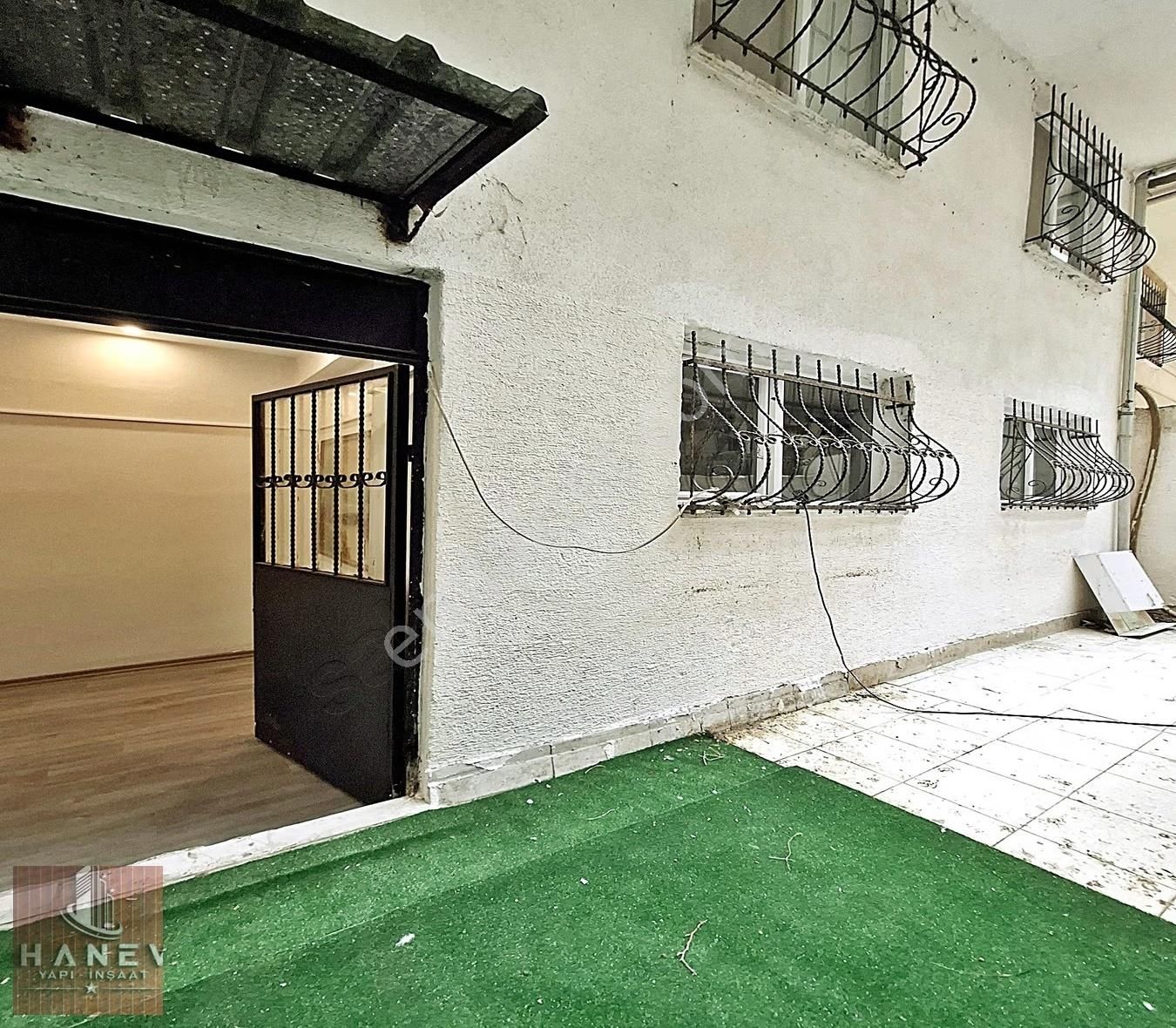 Merkezi Konumda Metrobüse Yakın Uygun Fiyatlı Satılık Lüks Daire - Görsel 23