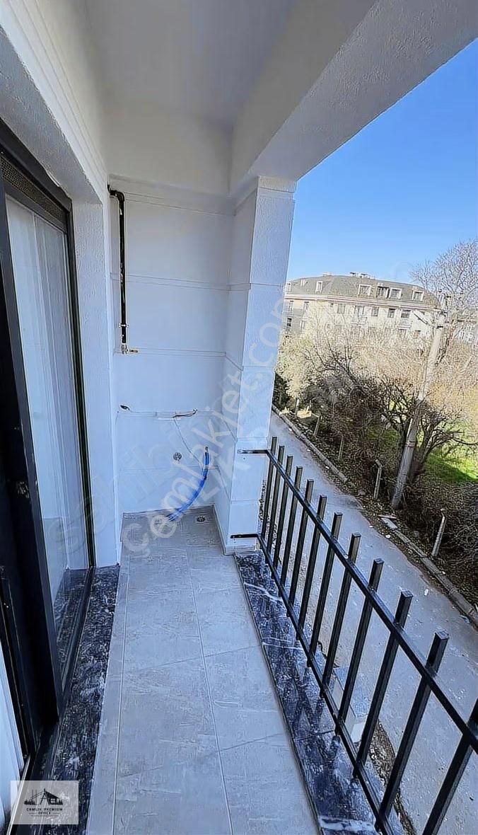 Zeytinköy'de Sıfır Bina, Arakat 1+1 & 2+1 Lüks Apartlar - Görsel 5