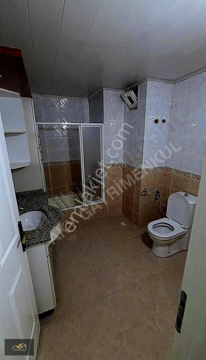 Servergazi Başak Heykeline Yakın Konumda Siteiçi 3+1 140m2 Daire - Görsel 13