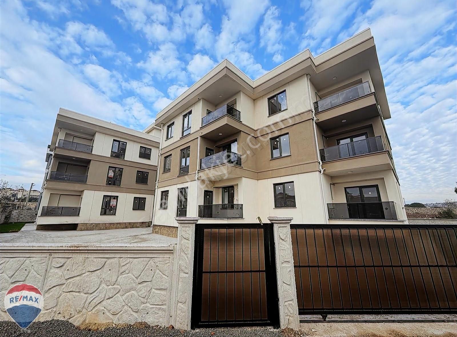 Remax Mavi'den Karapınar'da Kiralık Sıfır Eşyalı 2+1 Daire - Görsel 3