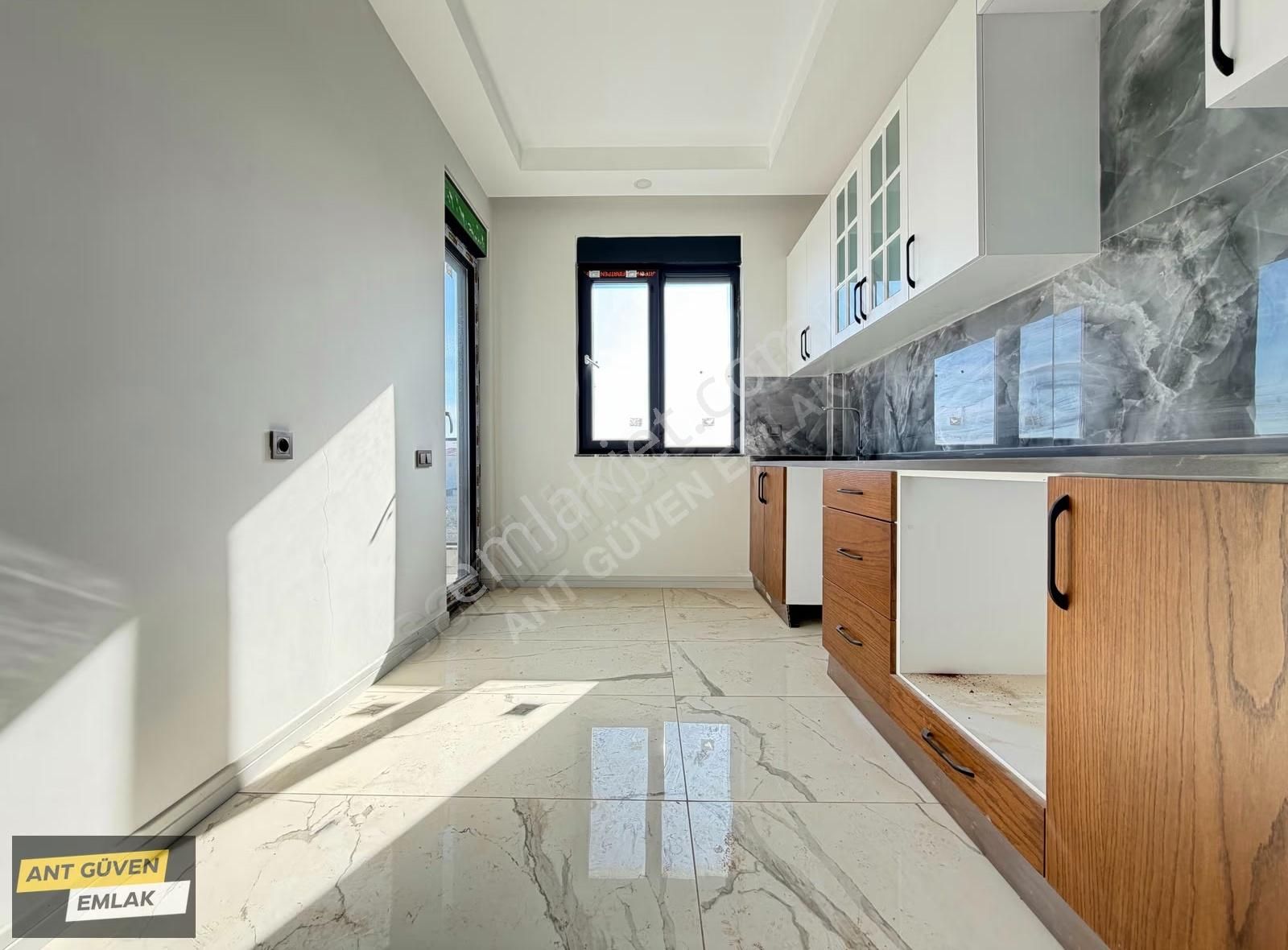 Havuzlu Lüx Binada Yerden Isıtmalı Yeşlbayır'da 2+1 Arakat Daire - Görsel 32