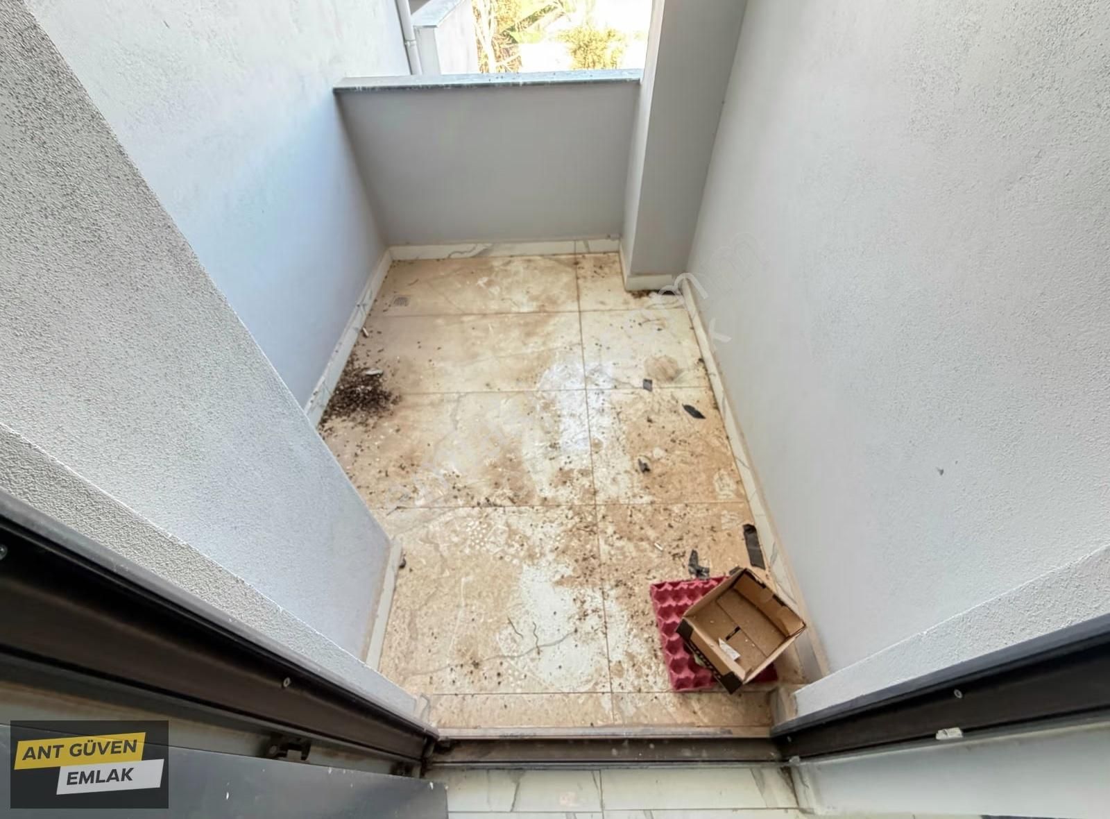 Havuzlu Lüx Binada Yerden Isıtmalı Yeşlbayır'da 2+1 Arakat Daire - Görsel 23