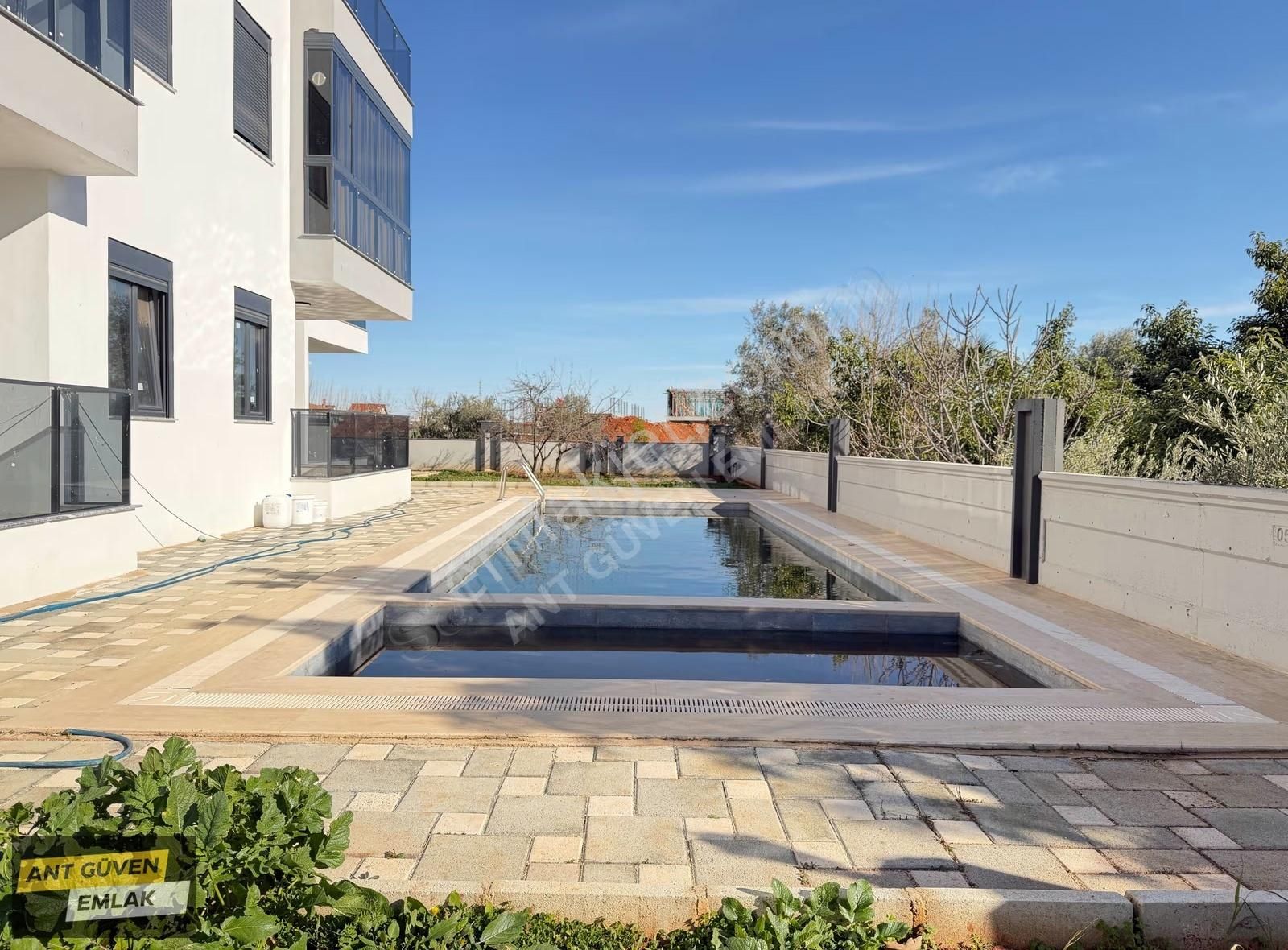 Havuzlu Lüx Binada Yerden Isıtmalı Yeşlbayır'da 2+1 Arakat Daire - Görsel 6