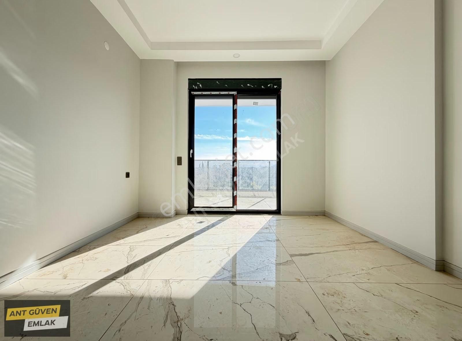 Havuzlu Lüx Binada Yerden Isıtmalı Yeşlbayır'da 2+1 Arakat Daire - Görsel 24