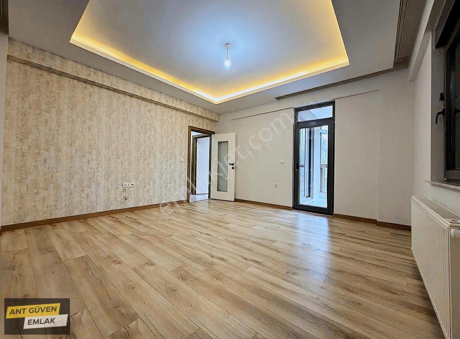 Belediye Karşısında Atatürk Caddesine Çok Yakın Doğalgazlı Daire - Görsel 22