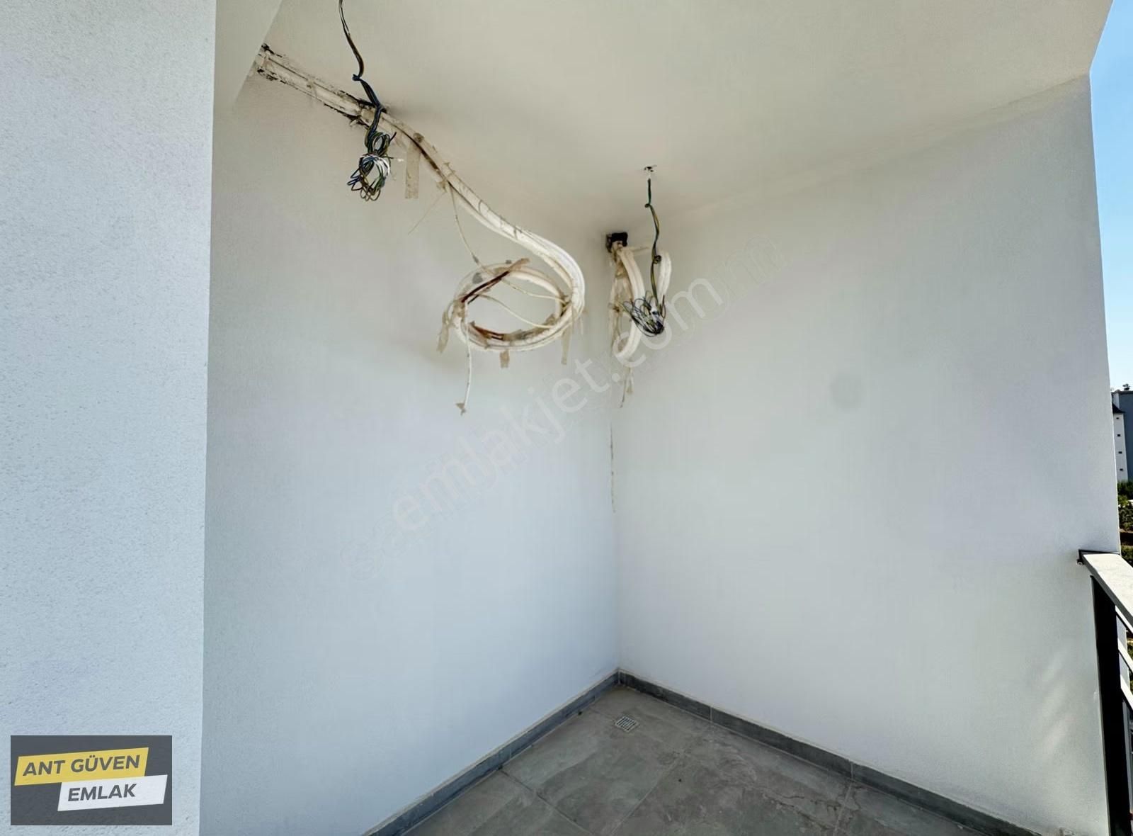 Yeniköy'de Doğalgazlı 2+1 Asansörlü Sıfır Güney Cephe Daire - Görsel 9