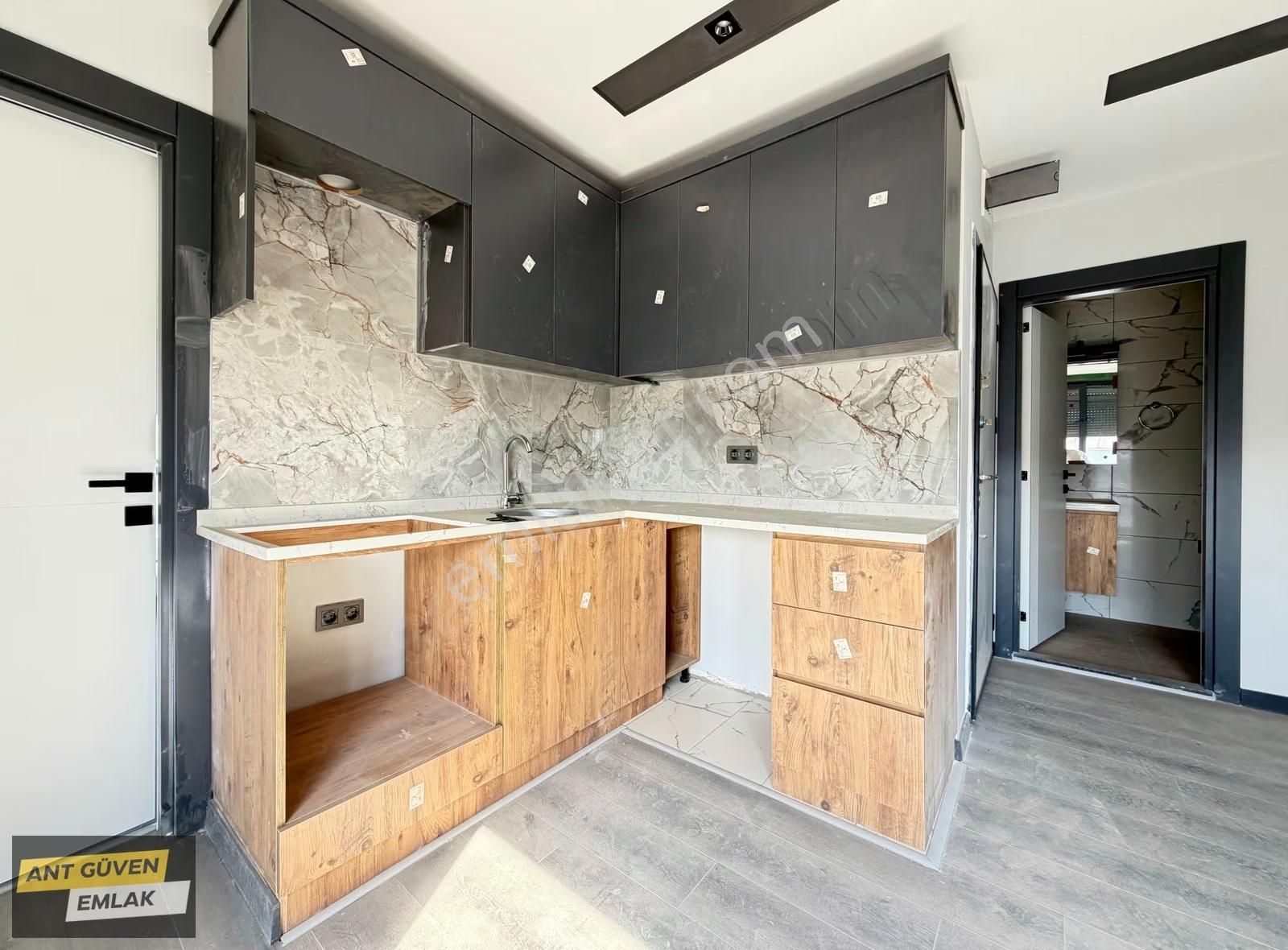 Termessos Hast. Yakını Kiralık 1+1 Yüksek Giriş Daire - Görsel 11