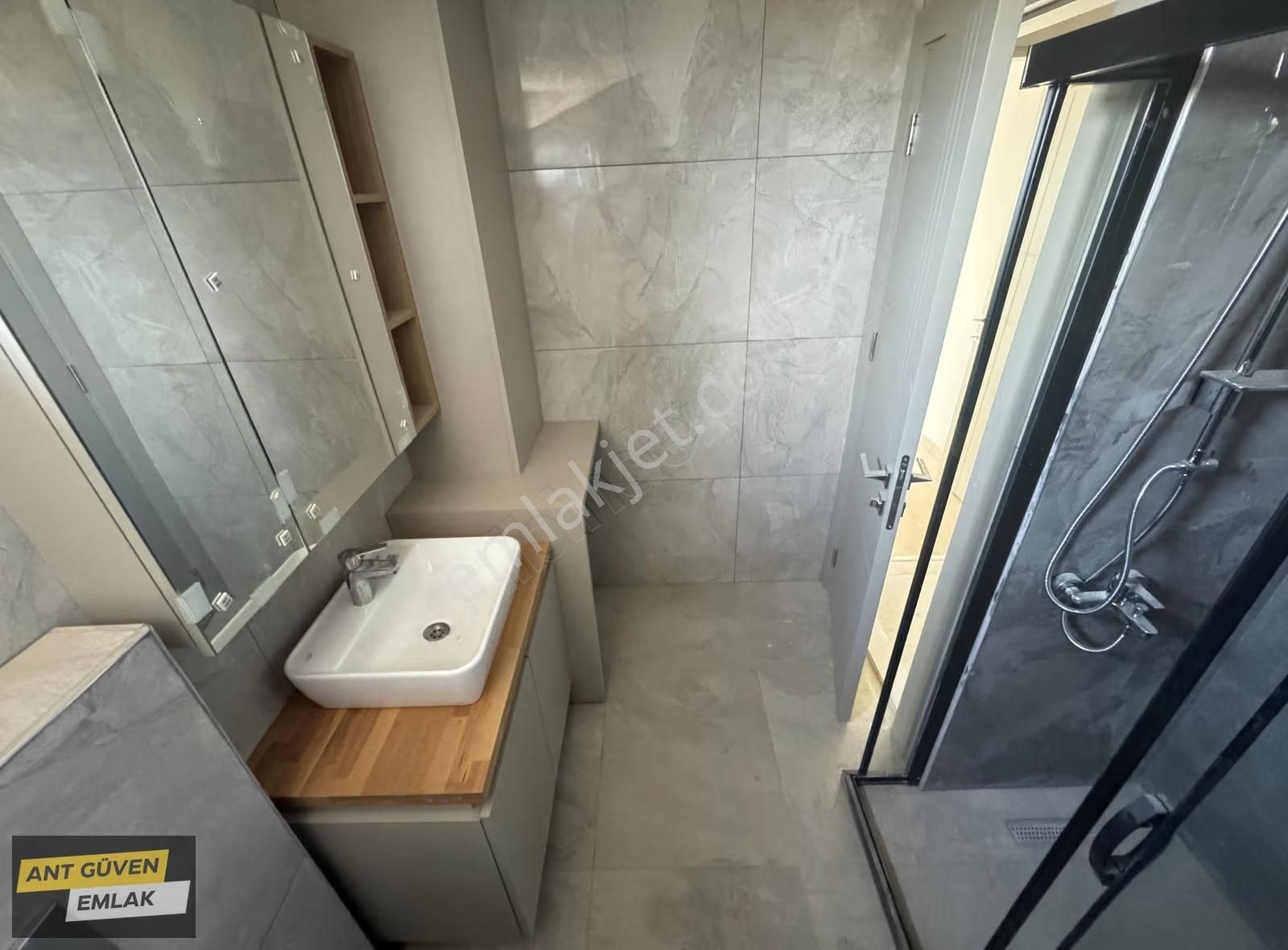Site İçi Havuzlu Yerden Isıtmalı Elktrkli Pnjrlu 2+1 Sıfır Daire - Görsel 13