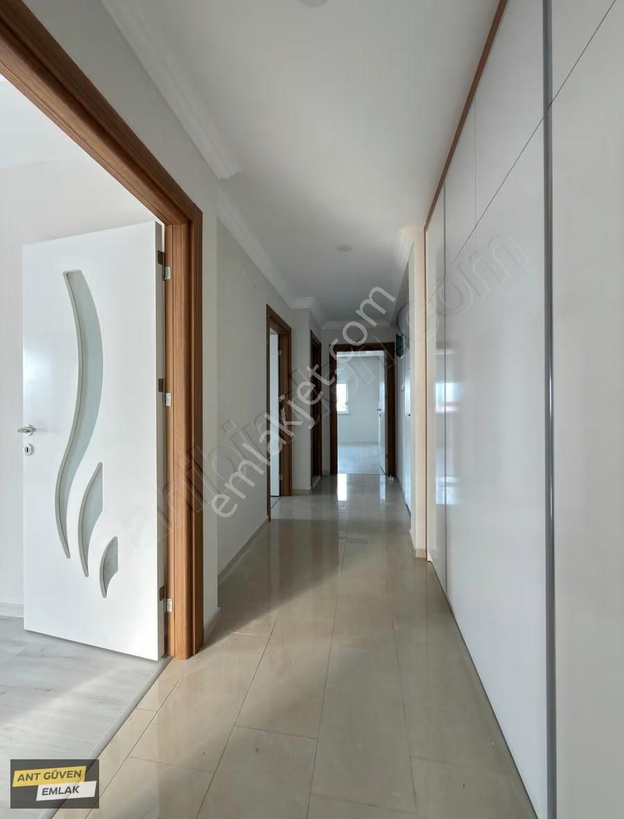 Bahçeyakada Ebeveyn Banyolu Asansörlü 2+1 Kiralık Daire - Görsel 14