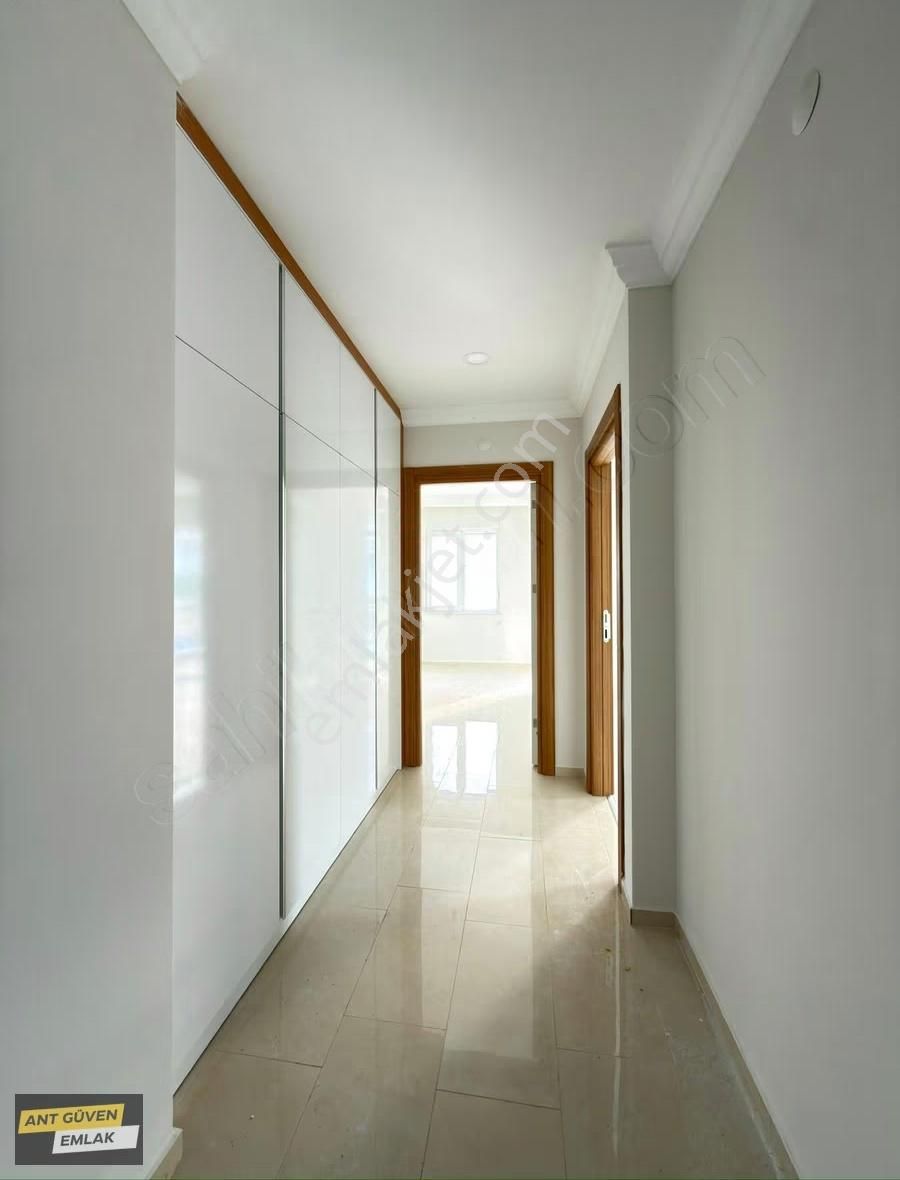 Bahçeyakada Ebeveyn Banyolu Asansörlü 2+1 Kiralık Daire - Görsel 12