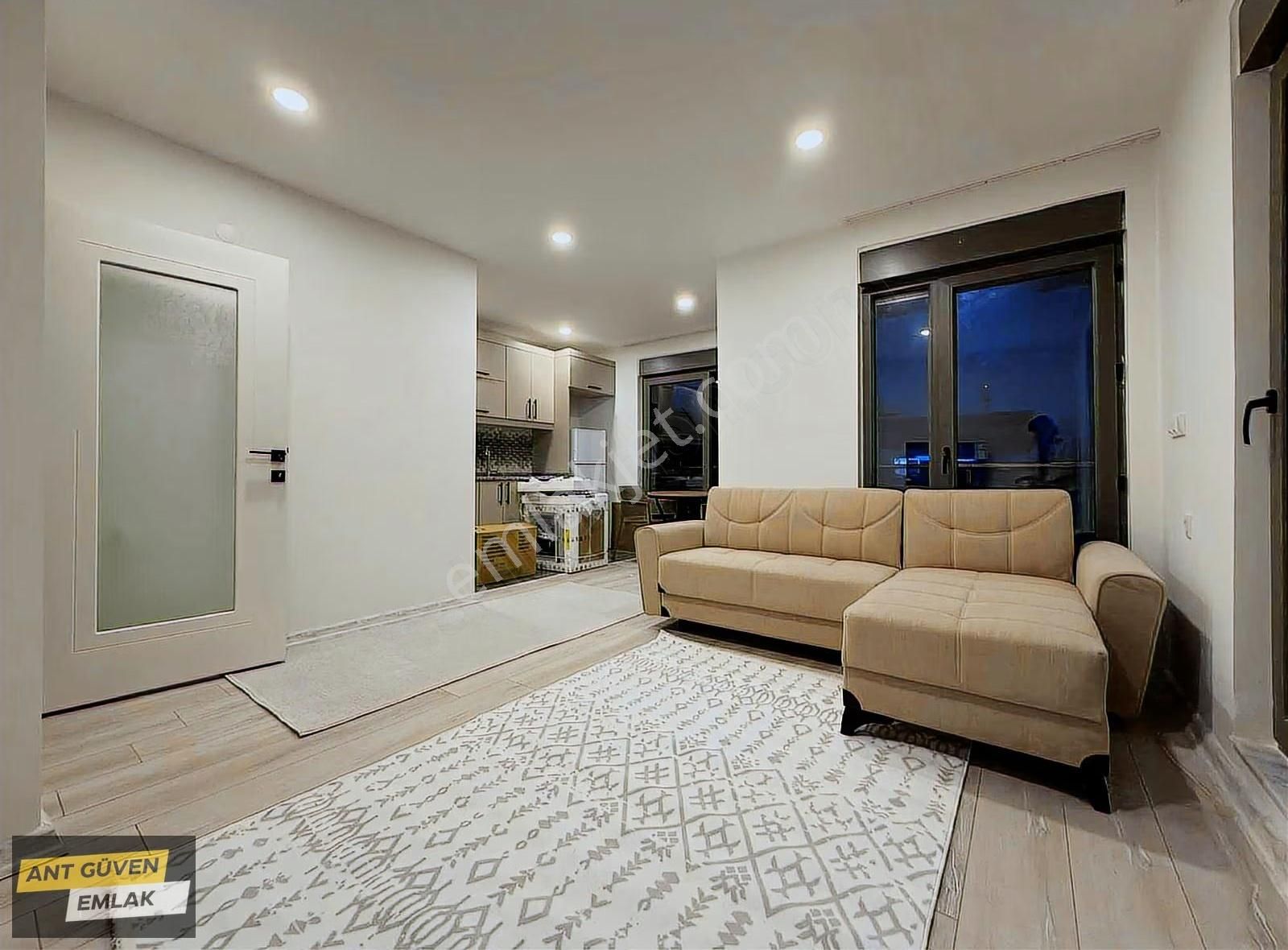 Belediye Arkasında Sıfır Eşyalı 1+1 Asansörlü Kiralık Daire - Görsel 21