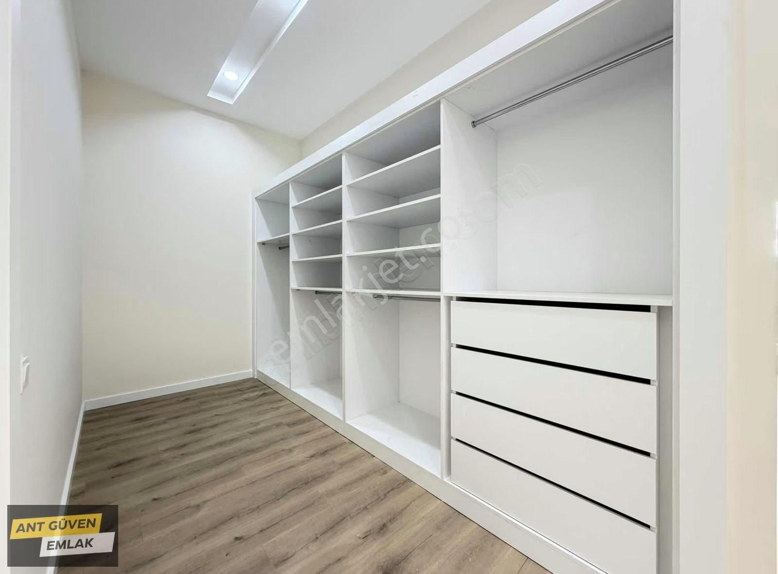 At Alanı En Nezih Lokasyon Nadir 10+1 500m2 Asansörlü Müstakil - Görsel 13