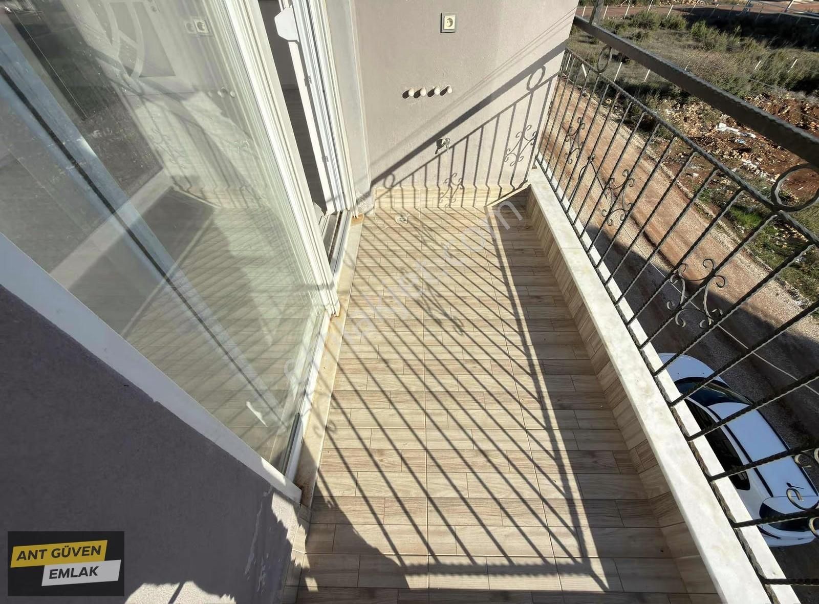 Devlet Hastanesi Yakını 3+1 Katta Tek Kiralık Daire - Görsel 19