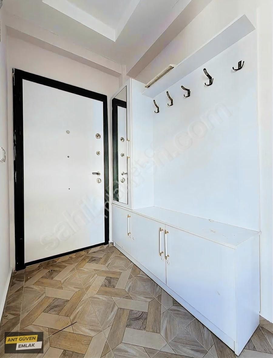 Devlet Hastanesi Yakını 3+1 Katta Tek Kiralık Daire - Görsel 7