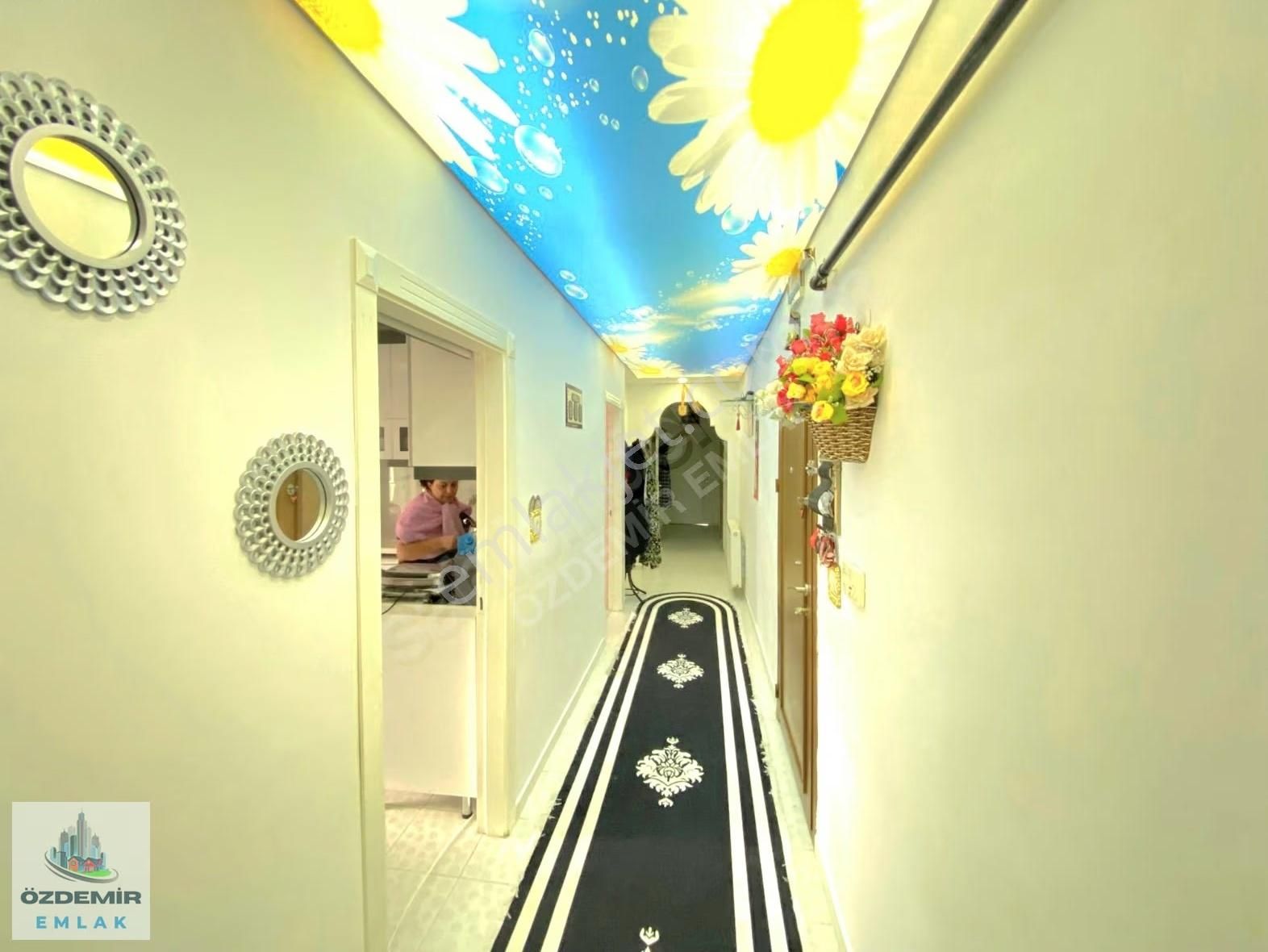 Özdemir Den Kıbrıs Köyün De Ara Katta Full +full Yapılı 3+1 - Görsel 25