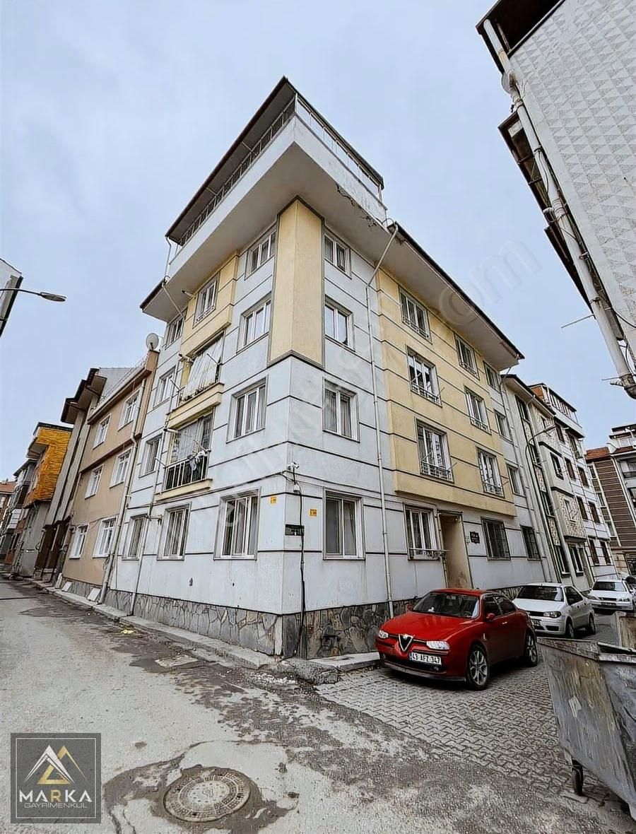 Marka'dan Meydan Mah. Bakımlı Masrafsız 2+1 Daire - Görsel 23