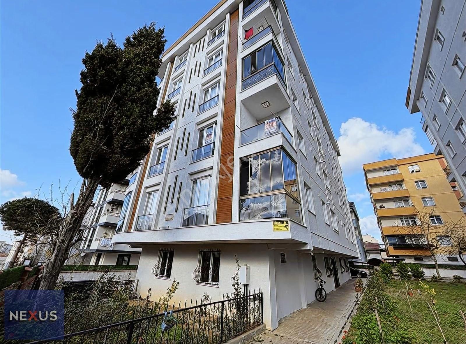 Sultanbeyli Merkezinde Butik Site İçerisinde Kiralık 2+1 Daire - Görsel 3