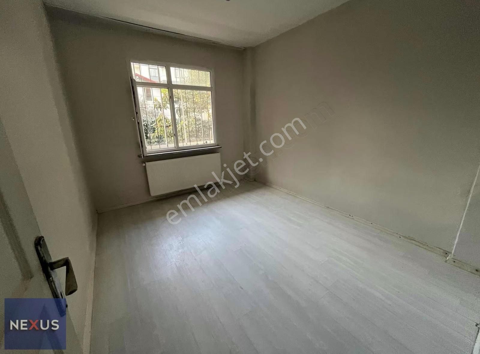 Sultanbeyli Ahmet Yesevi Mahallesinde 2+1 Kiralık Daire - Görsel 2