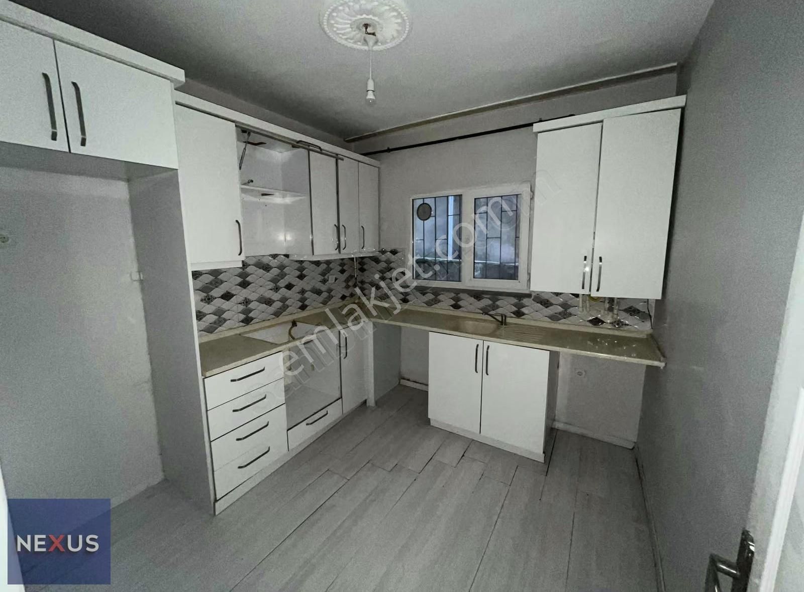 Sultanbeyli Ahmet Yesevi Mahallesinde 2+1 Kiralık Daire - Görsel 10