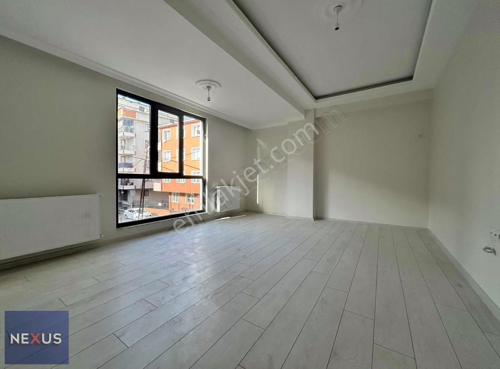 Çekmeköy Cumhuriyet Mahallesin'de Satılık 2+1 Daire - Görsel 12