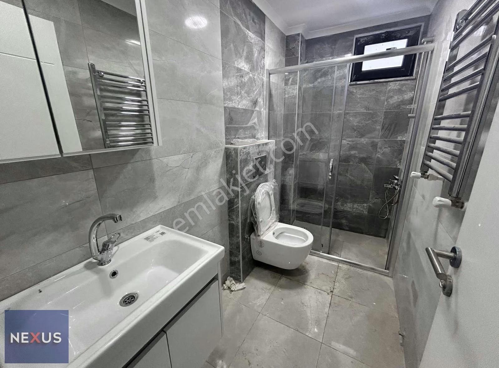 Çekmeköy Cumhuriyet Mahallesin'de Satılık 2+1 Daire - Görsel 11