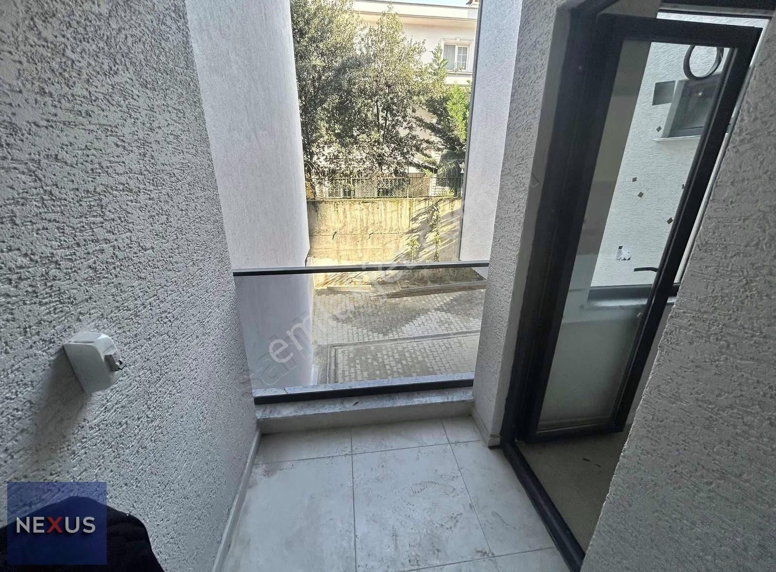 Çekmeköy Cumhuriyet Mahallesin'de Satılık 2+1 Daire - Görsel 5