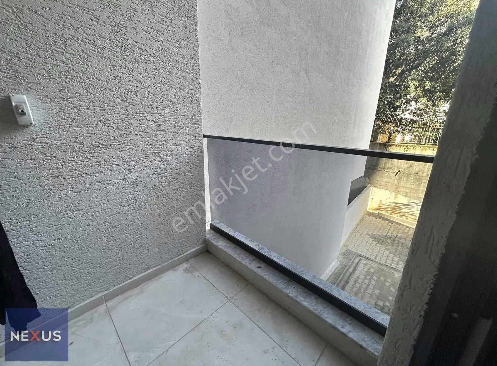 Çekmeköy Cumhuriyet Mahallesin'de Satılık 2+1 Daire - Görsel 4