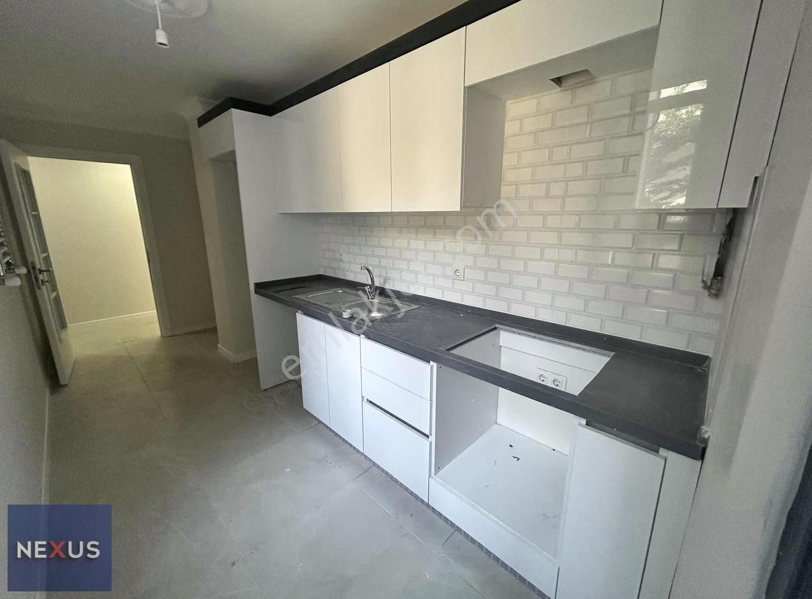 Çekmeköy Cumhuriyet Mahallesin'de Satılık 2+1 Daire - Görsel 10