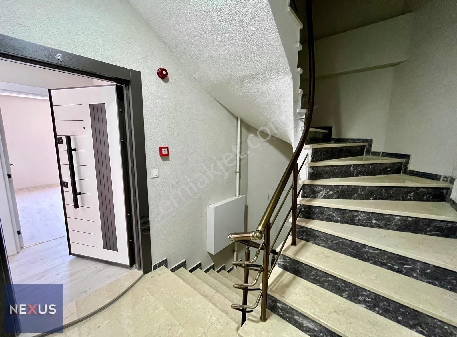 Sultanbeyli Mimarsinan Mahallesi Kiralık 2+1 Yerden Isıtmalı - Görsel 14