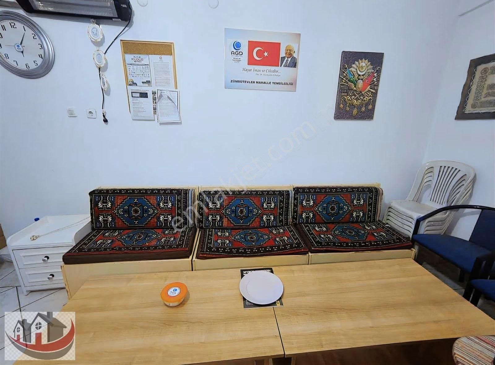 Güneyden Merkezi Yerde Çarşı İçinde 25 M2 Dükkan